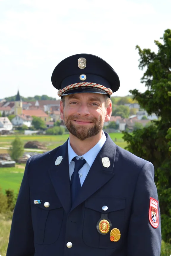 1. Vorstand - Nicolas Höring